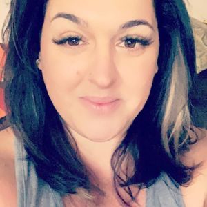 Meet your Posher, Selena